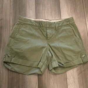 Banana Republic Olive Green Cargo Shorts Size Small